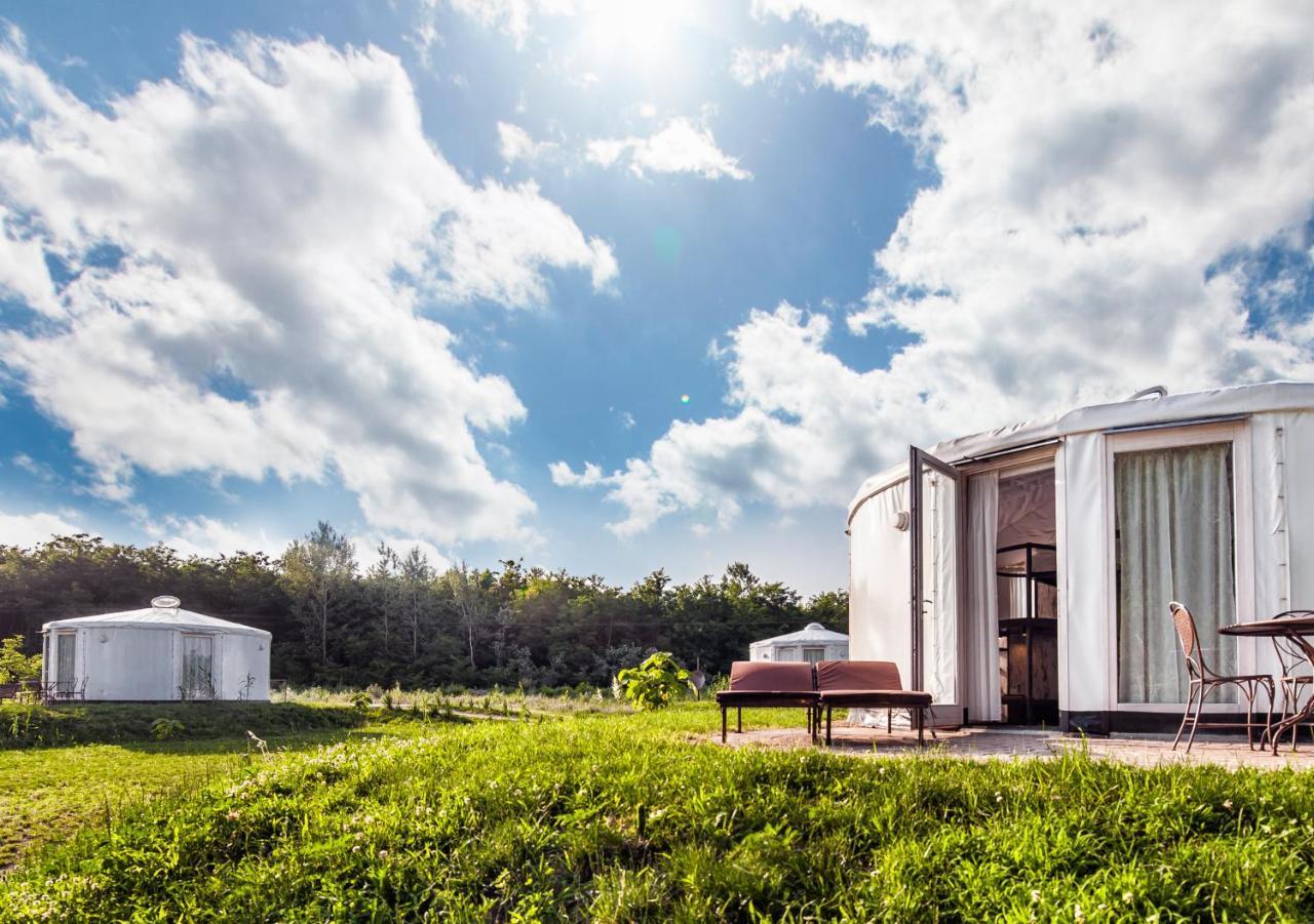 Homoki Lodge Bed & Beyond Glamping (Adults Only) Ruzsa Buitenkant foto
